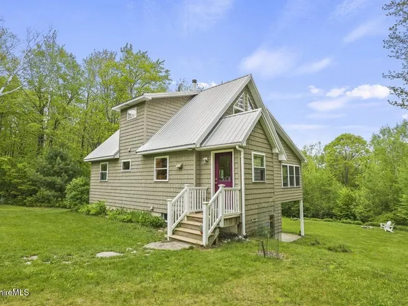 486 New State Rd, Savoy, MA 01256