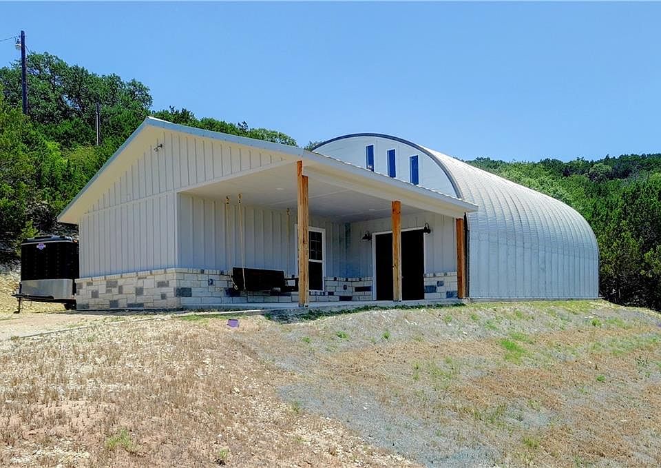 1st image of 21449 Creekside Dr