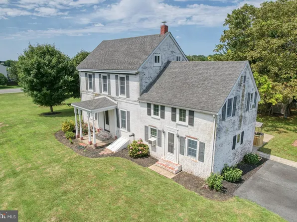 51 Masseys Millpond Rd, Smyrna, DE 19977