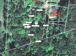 25 Clearbrook Dr, Mahopac, NY 10541