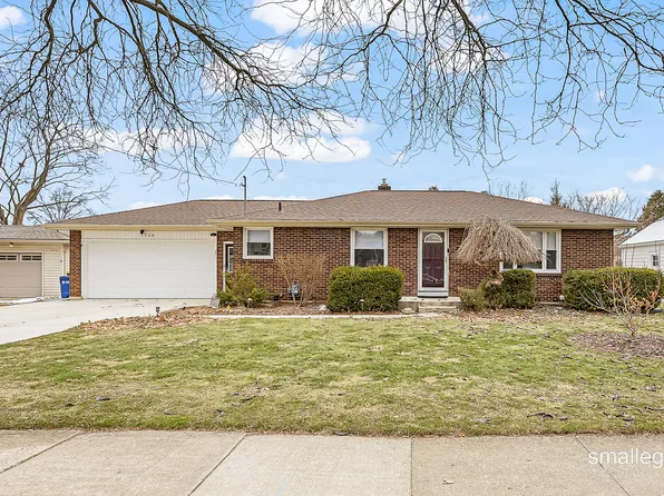 1736 Woodcliff Ave SE, Grand Rapids, MI 49506