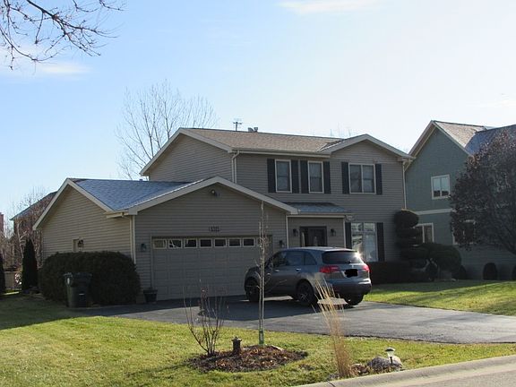 3rd image of 1315 N Palos Ave