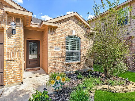 3rd image of 20642 Fresh Hills Ct