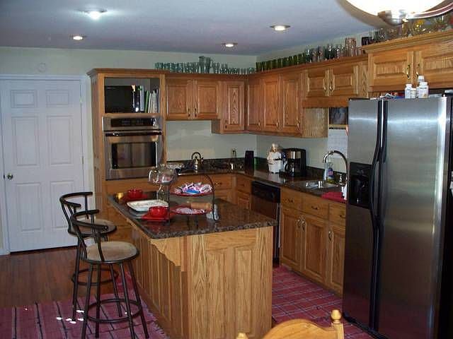 2nd image of 360 Cedar Ridge Est