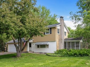 16400 Lakeland Dr, Minnetonka, MN 55345