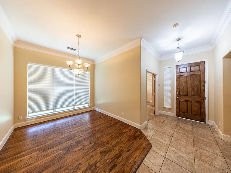 6366 Shadywood Dr — Photo 26