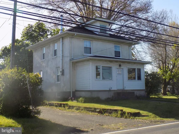 223 Richlandtown Pike, Quakertown, PA 18951