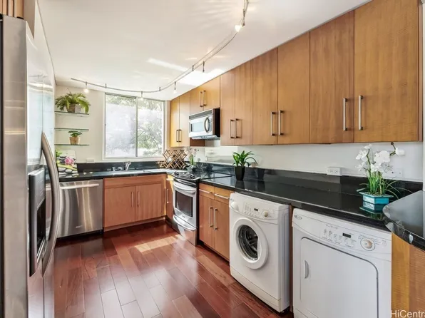 1710 Punahou St APT 503, Honolulu, HI 96822