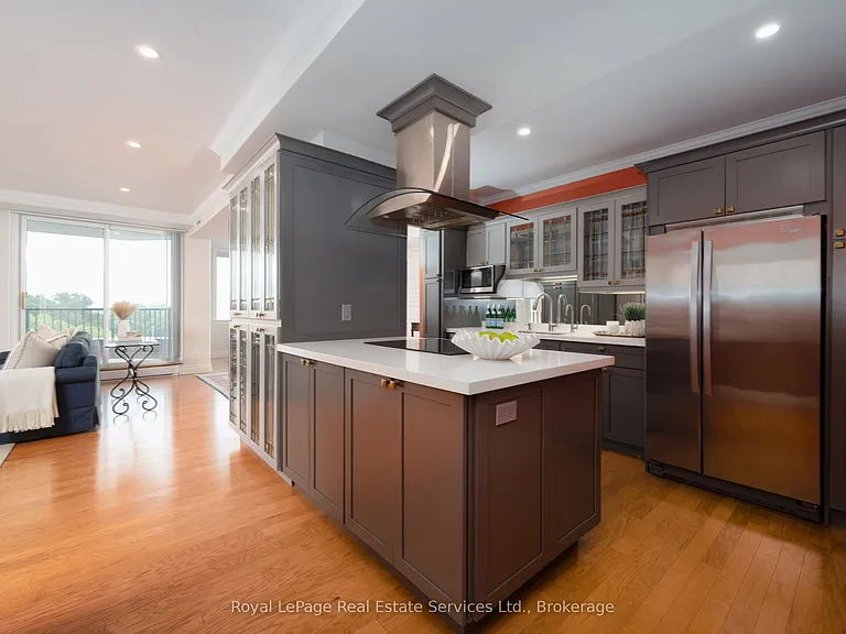 100 Lakeshore Rd E #1105 — Photo 5