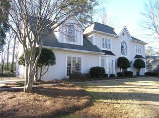 910 Westersham Pl, Marietta, GA