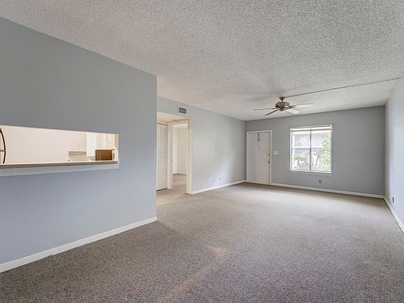 5th image of 6446 Chasewood Drive #B