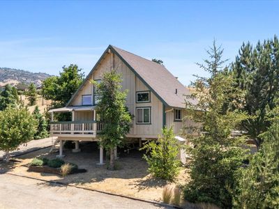 23740 Lakeview Dr, Tehachapi, CA, 93561