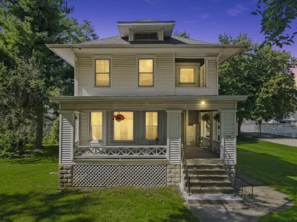 304 E Elm St, Fairbury, IL 61739