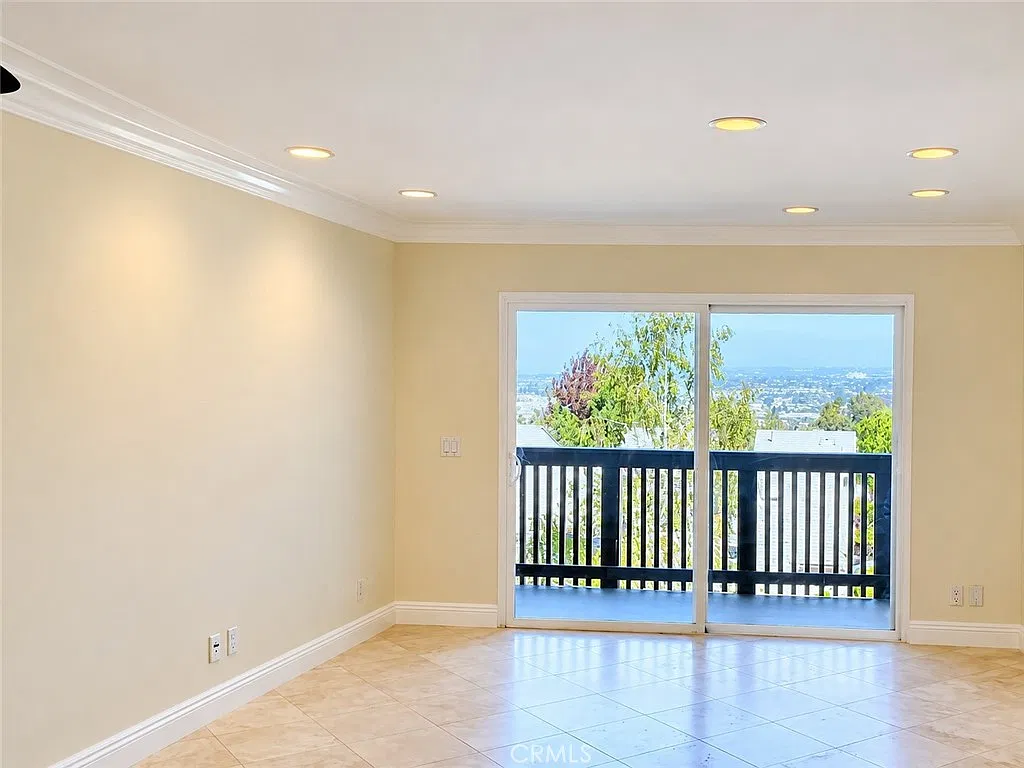 1 bed, 659 sqft, $2,650 — Photo 3
