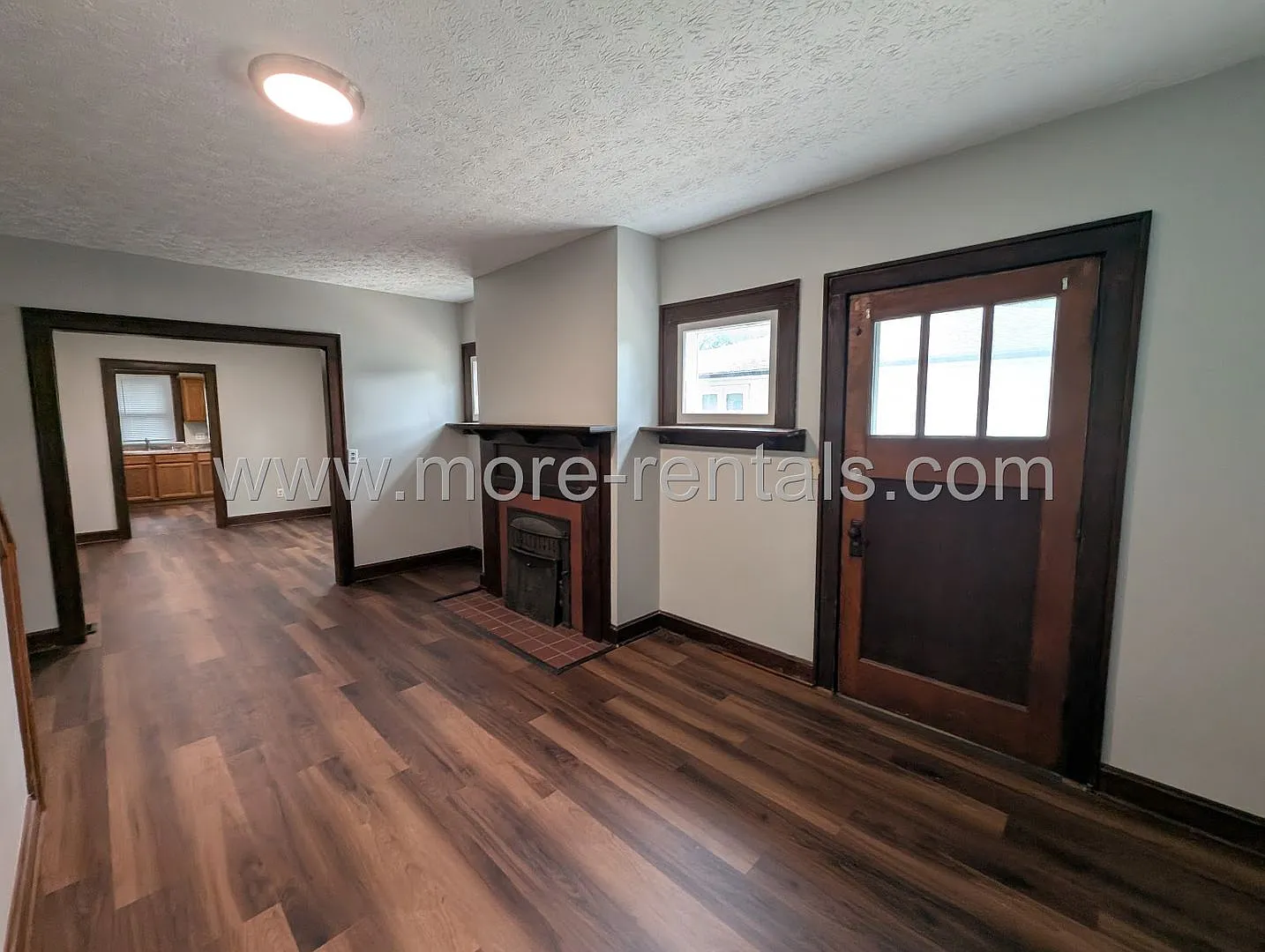 Remodeled house in Whitehall for rent — Photo 3
