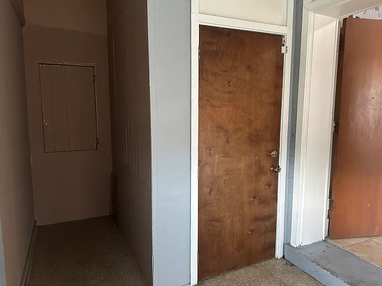 132 N Menard Ave #2 — Photo 16