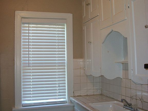 4th image of 1712 N Indiana Ave #1718-4