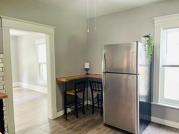 Kitchen (3/3)
