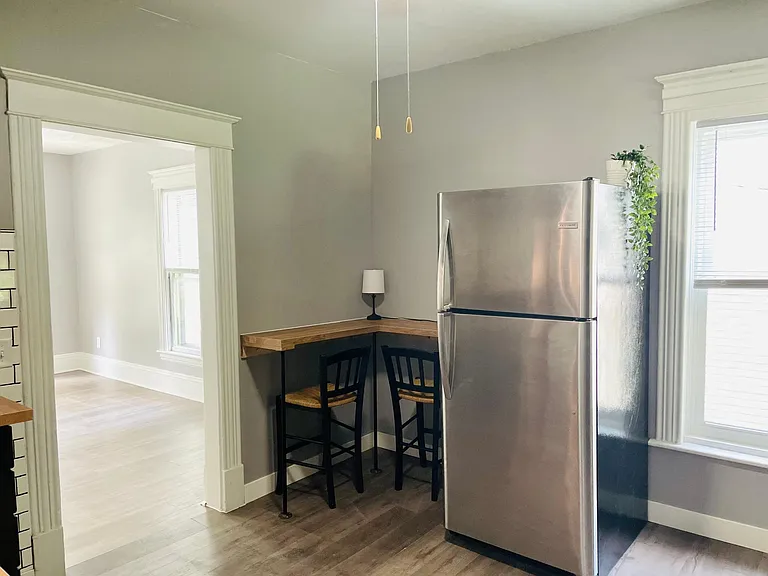 Kitchen (3/3)