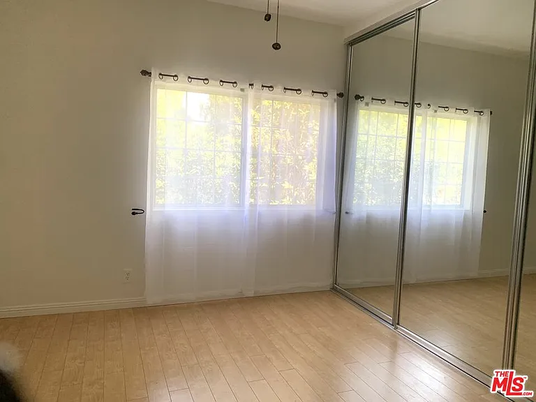 4189 Vineland Ave #109 — Photo 39