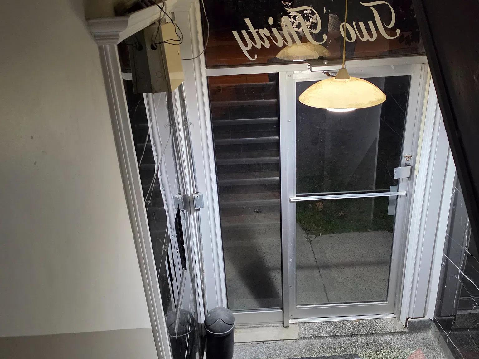 230 Bicknell Ave — Photo 2