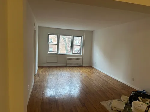 535 Bronxville Rd #6 Photo 1