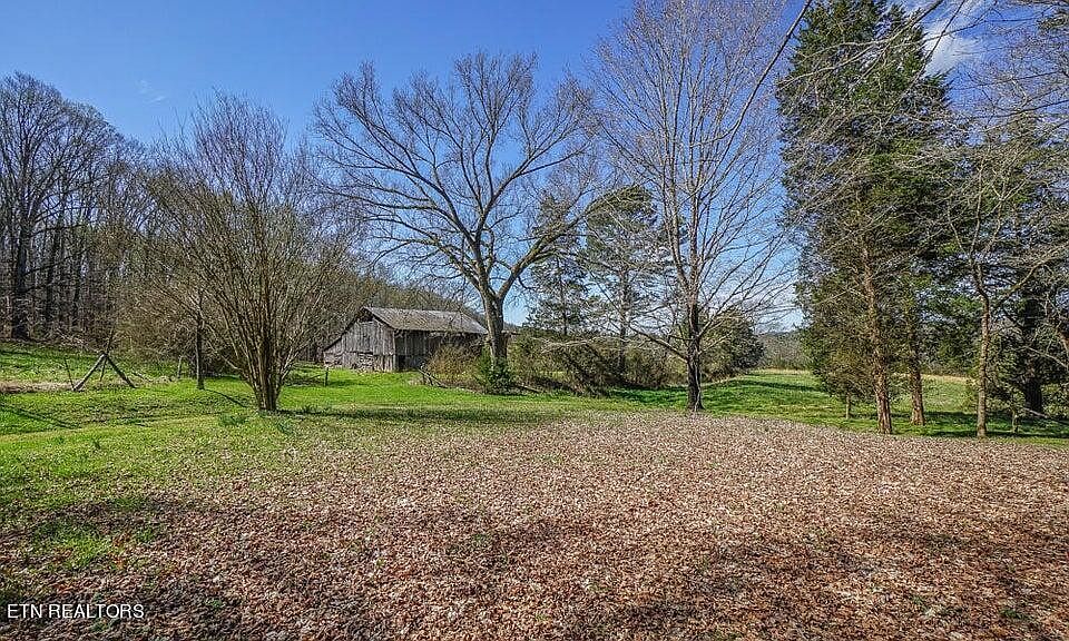 1st image of 2223 Oak Grove Rd