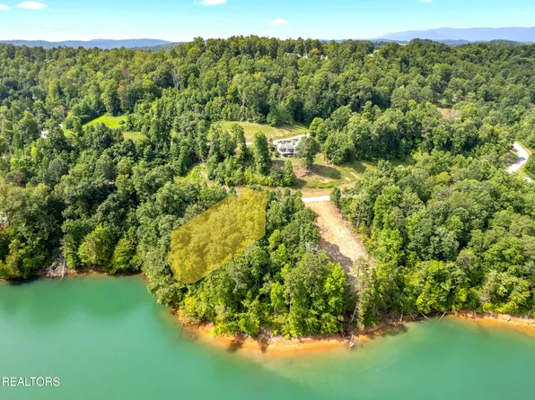 Waterside Ln, Lafollette, TN 37766