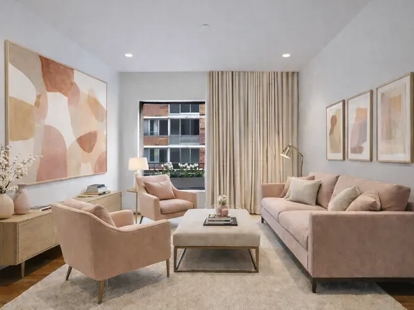 527 West 27th Street image 1 of 4