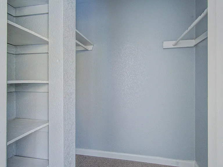 Palmetto Place Apartments — Photo 16
