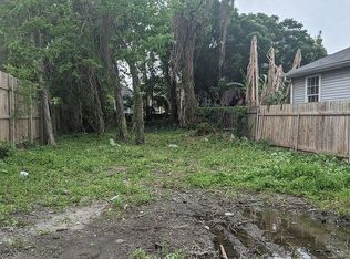 2021 S Saratoga St, New Orleans, LA 70113