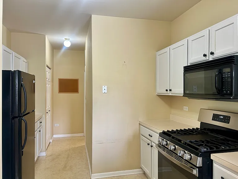 3165 Falling Waters Ln #3165 — Photo 7