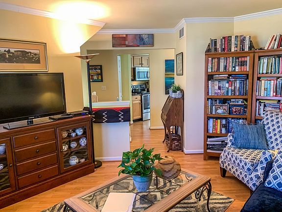 4th image of 32 Westfield Pl