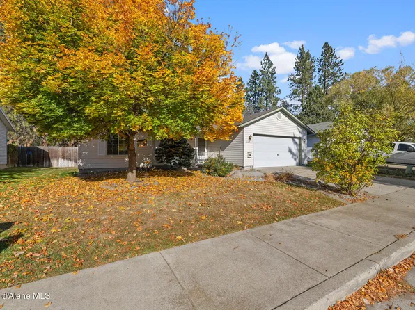 6611 W Basswood Dr, Rathdrum, ID 83858
