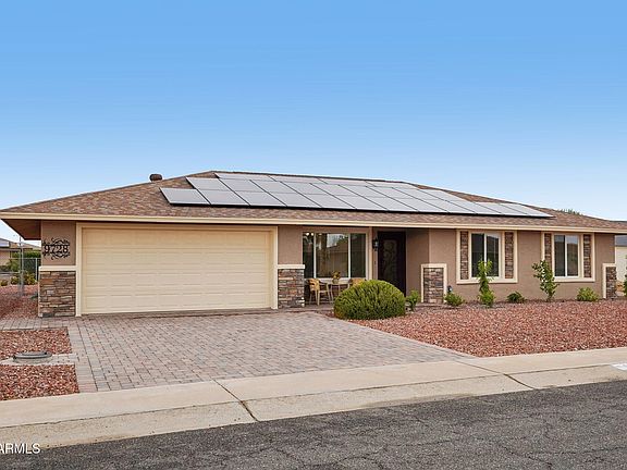 3rd image of 9728 W Pineaire Drive