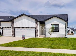 285 NW Morgan Ct, Waukee, IA 50263