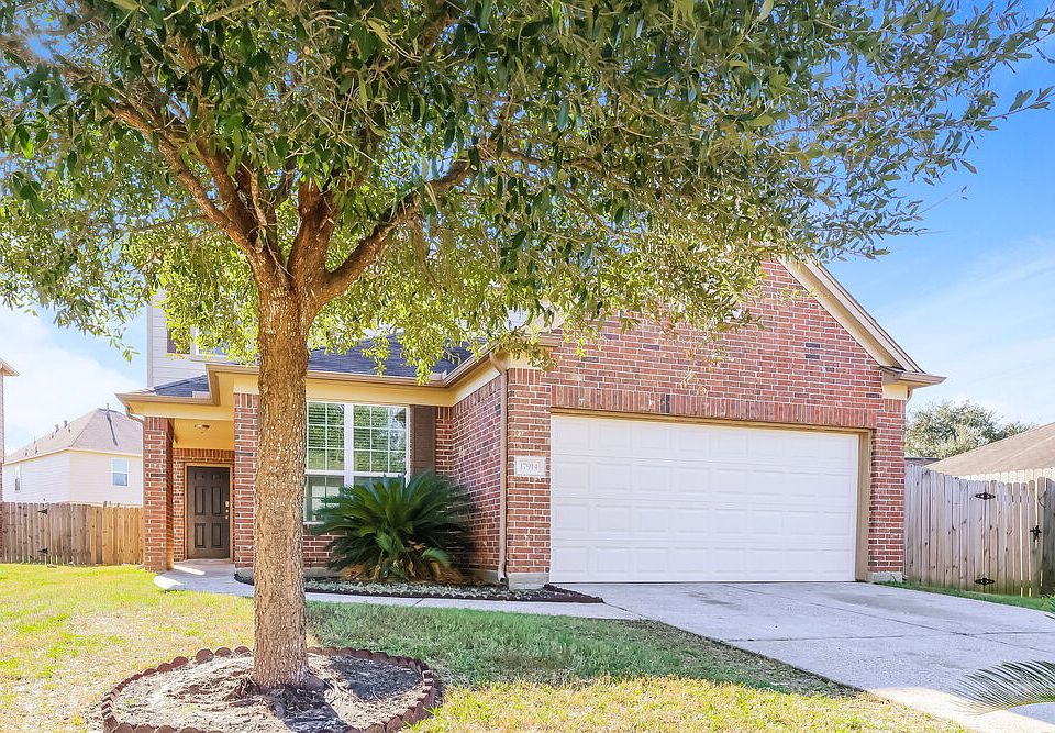 1st image of 17914 Seco Creek Ln