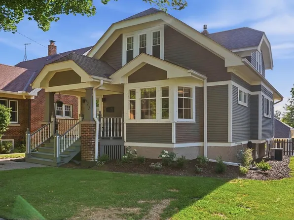527 S 7th AVENUE, West Bend, WI 53095