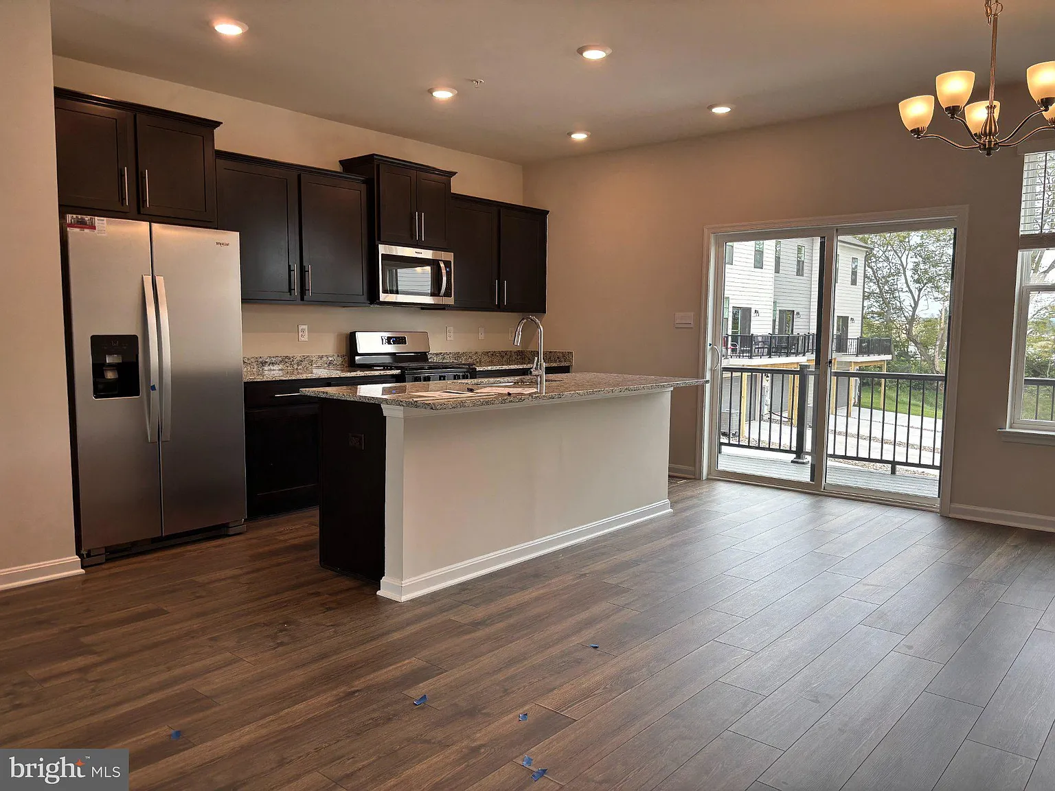 4 bed, 3.5 bath, 2382 sqft, $3,000 — Photo 3
