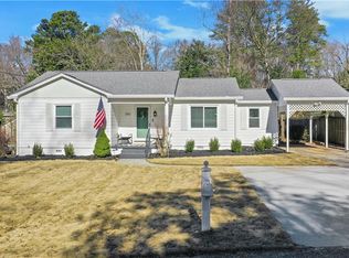 390 Cascade Dr NW, Marietta, GA 30064
