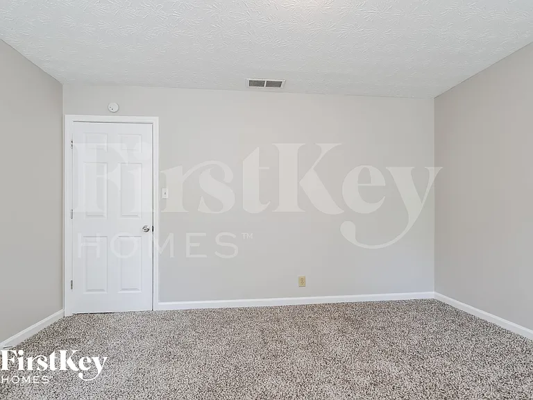 960 Old Spring Way — Photo 15