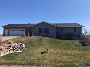 1210 S Lynn Ave, Montrose, SD 57048