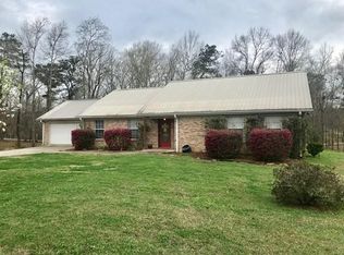 408 Paulding Rd, Ellisville, MS 39437
