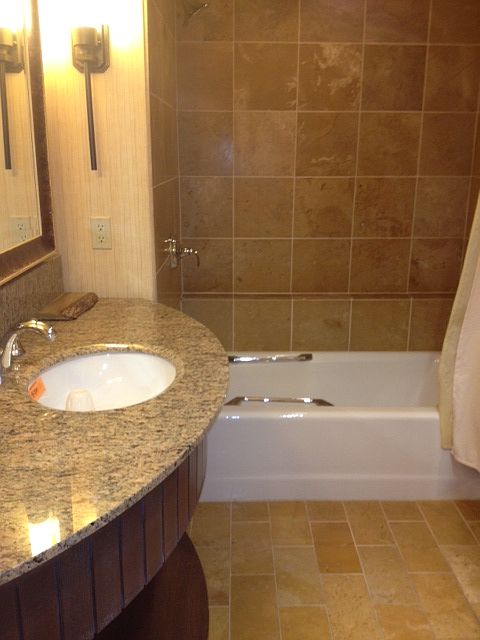 2nd image of 3600-4042 Suncadia Trl #Cle
