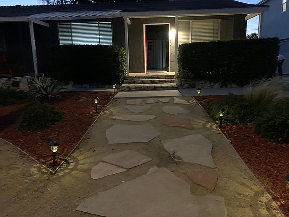 Front walkway solar lights