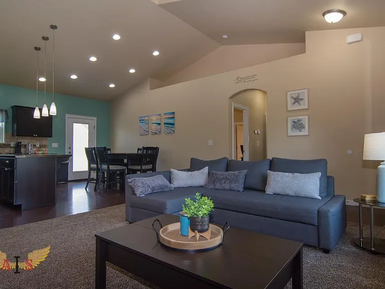 957 Bosero Way — Photo 25
