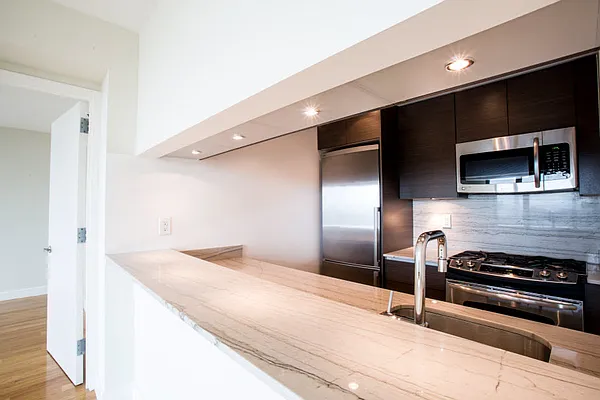 Rented by Stonehenge NYC LLC | media 12