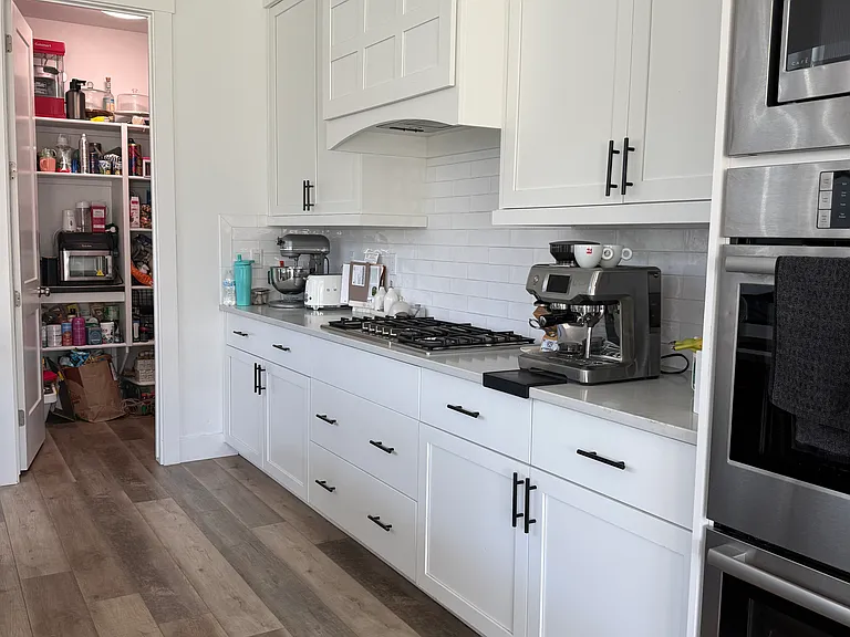 5467 S Bentwaters Way — Photo 8