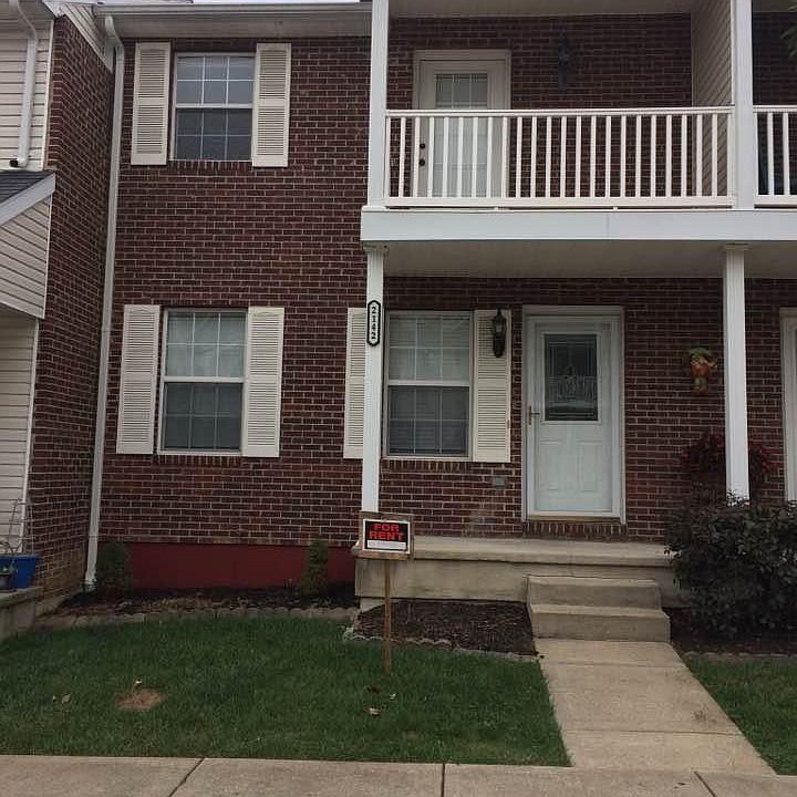 1st image of 2142 Buckingham Sq