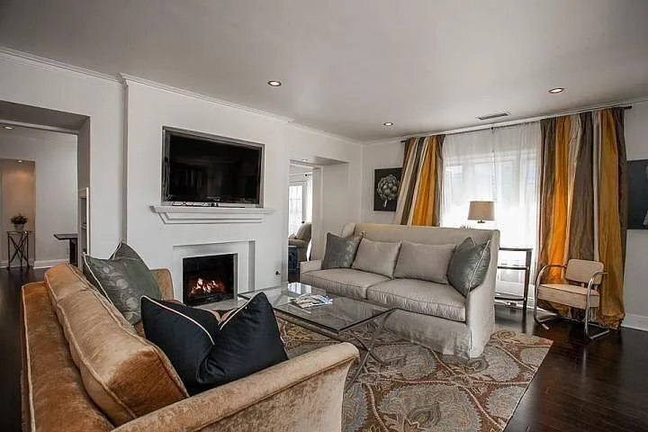 1098 Linden Ave — Photo 4